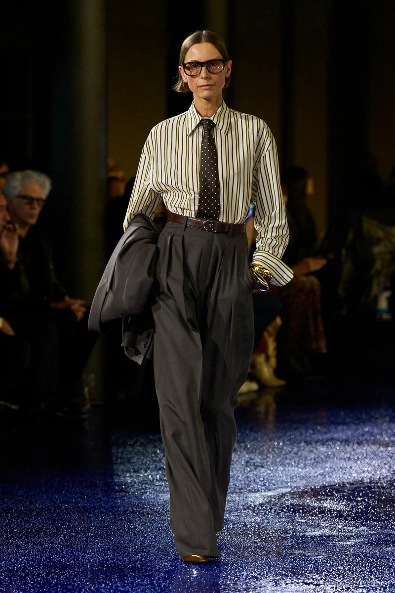 Saint Laurent SS25。