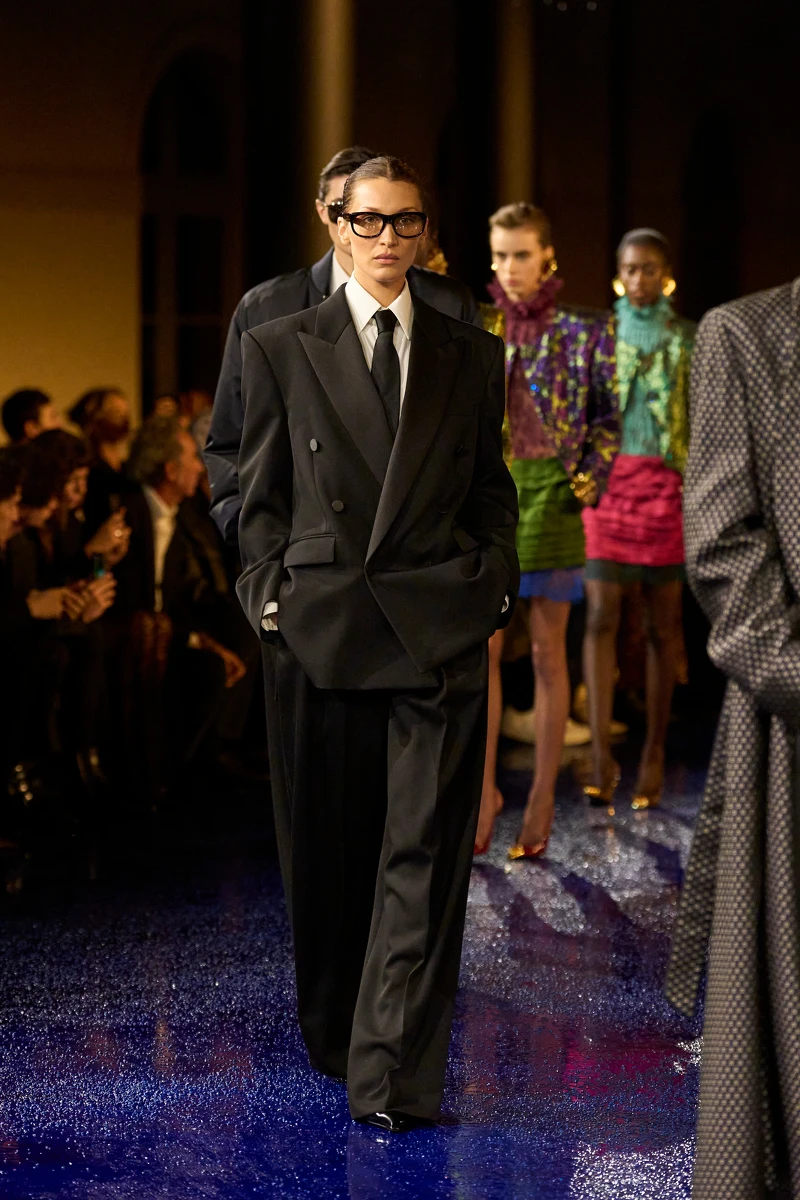 Saint Laurent SS25。