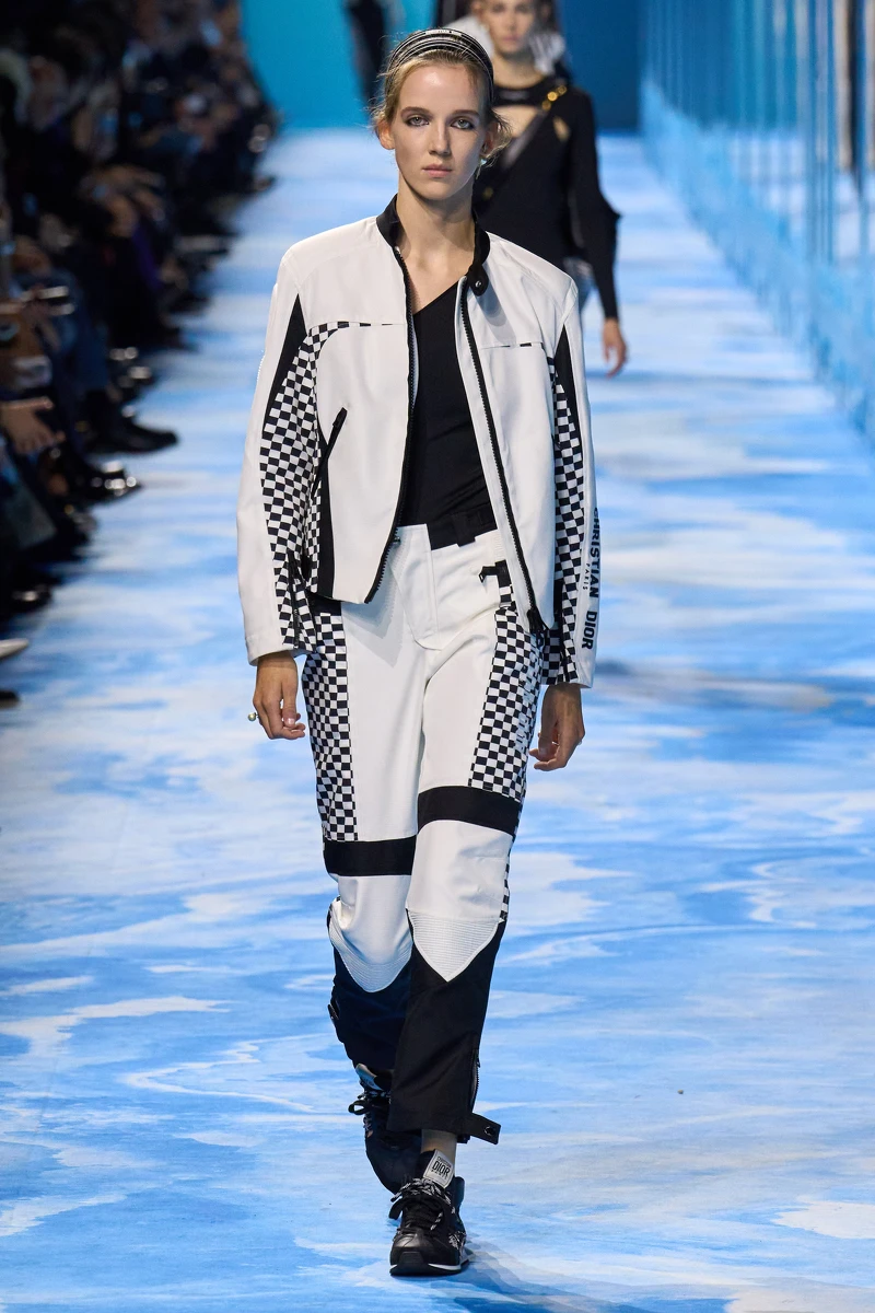 Dior SS25。