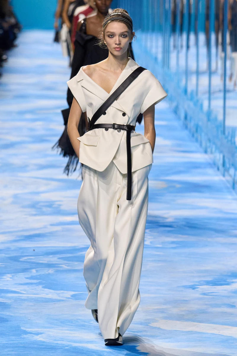 Dior SS25。