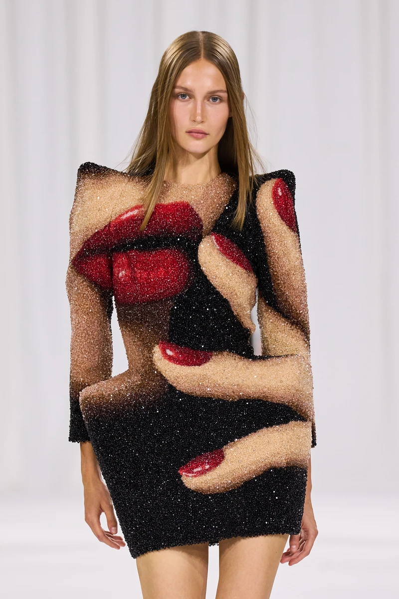 Balmain SS25。