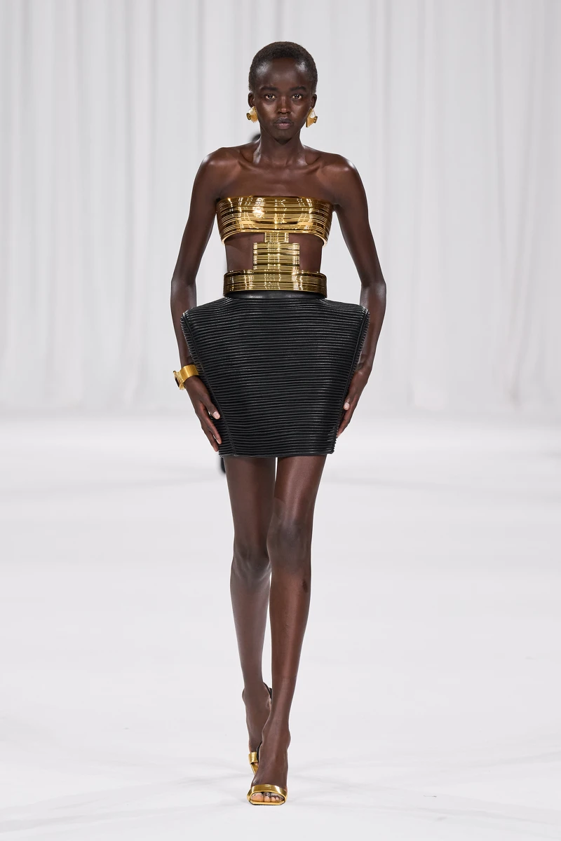 Balmain SS25。
