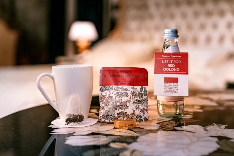 台東紅烏龍進入威尼斯雲水之都飯店,成為房內迎賓茶。 台東紅烏龍進入威尼斯雲水之都飯店,成為房內迎賓茶。