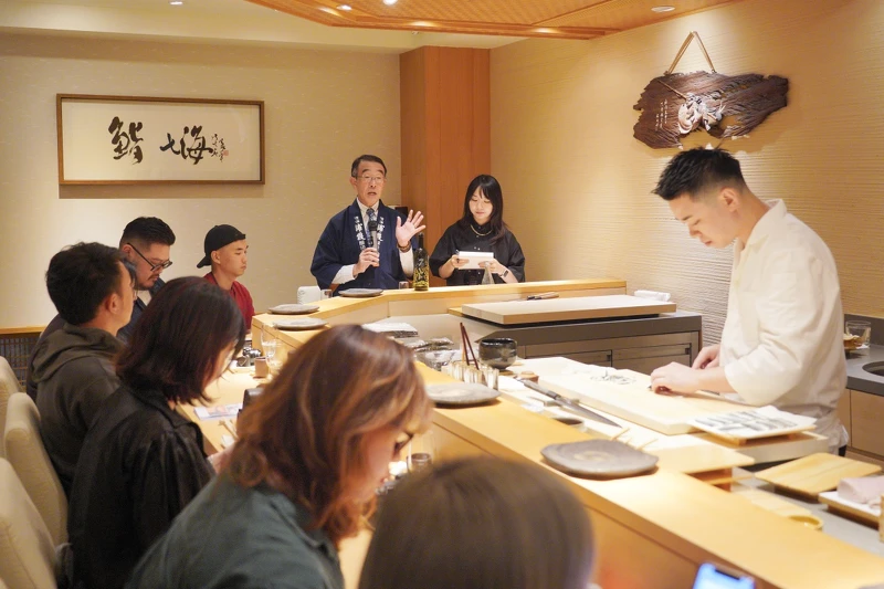 十三代社長佐浦弘一特地來台參與餐會。 十三代社長佐浦弘一特地來台參與餐會。