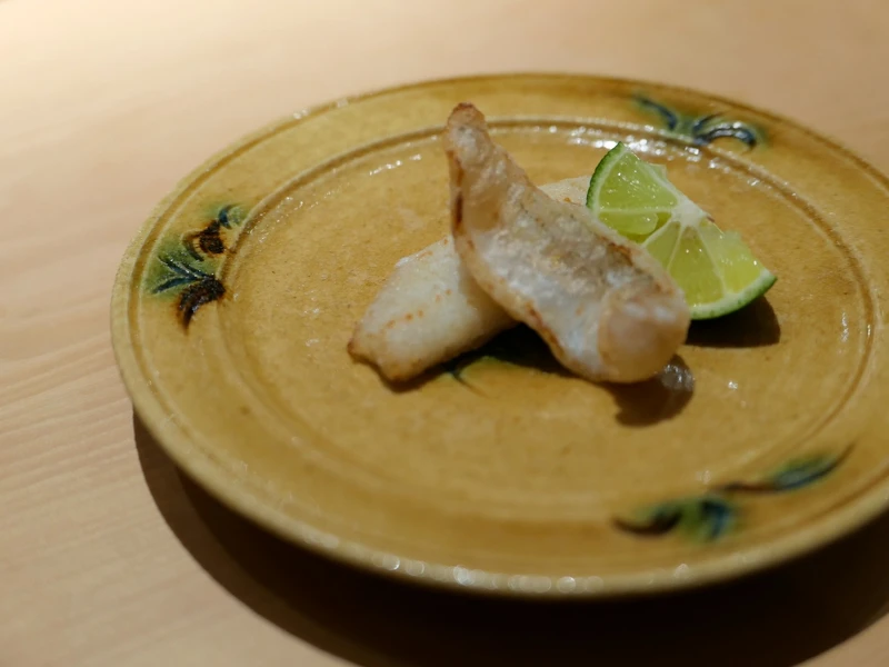 味道輕柔的魚料理「酥炸沙鮻魚」。 味道輕柔的魚料理「酥炸沙鮻魚」。