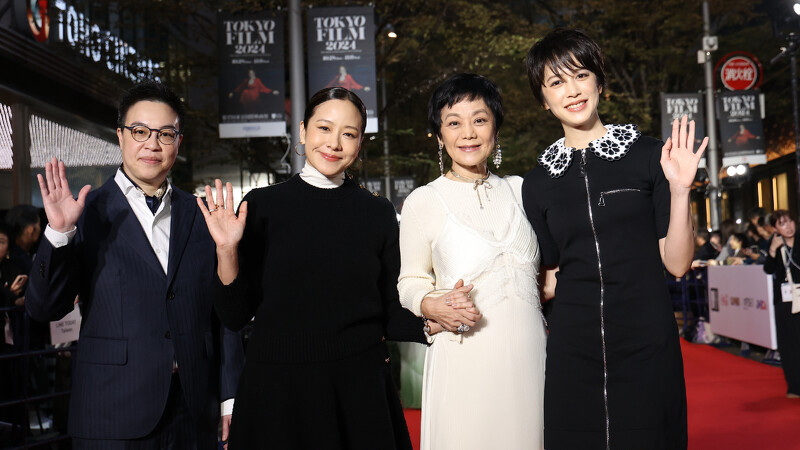 「母女三人」的紅毯穿搭默契十足。photo/ ©2024TIFF 「母女三人」的紅毯穿搭默契十足。photo/ ©2024TIFF