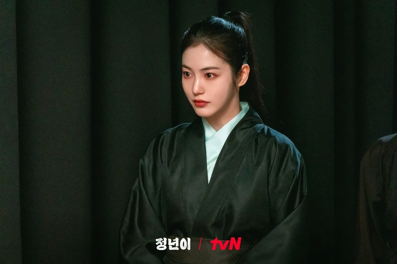 英諝欽佩正年的天賦但並不忌妒,只期待自己成長有朝一日正面對決,得到王子文鈺瓊的掌聲 英諝欽佩正年的天賦但並不忌妒,只期待自己成長有朝一日正面對決,得到王子文鈺瓊的掌聲