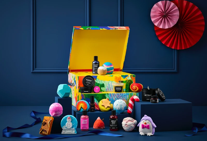 LUSH聖誕月曆禮盒,NT10,400 LUSH聖誕月曆禮盒,NT10,400