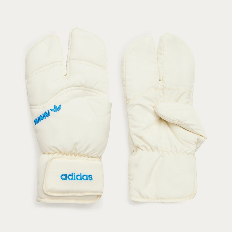 adidas Originals X Avavav GLOVES NT$3,890。