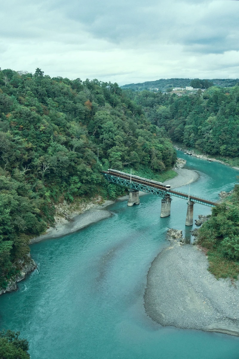 日本長野縣位於日本本州的中部地區。 日本長野縣位於日本本州的中部地區。