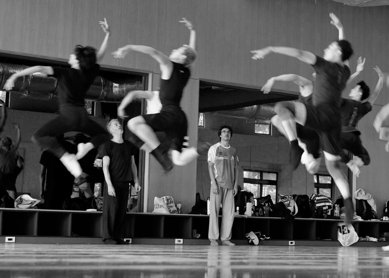 碧娜·鮑許《春之祭》重建排練照（提供：國立臺北藝術大學舞蹈學院、攝影：黎宇文）