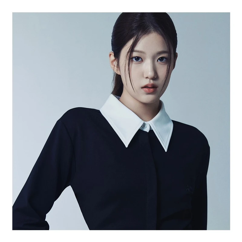 Photo / Instagram@izna_offcl