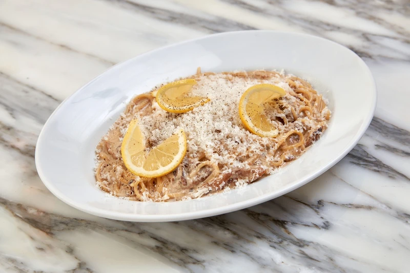 牛肝菌檸檬奶油義大利麵。 牛肝菌檸檬奶油義大利麵。