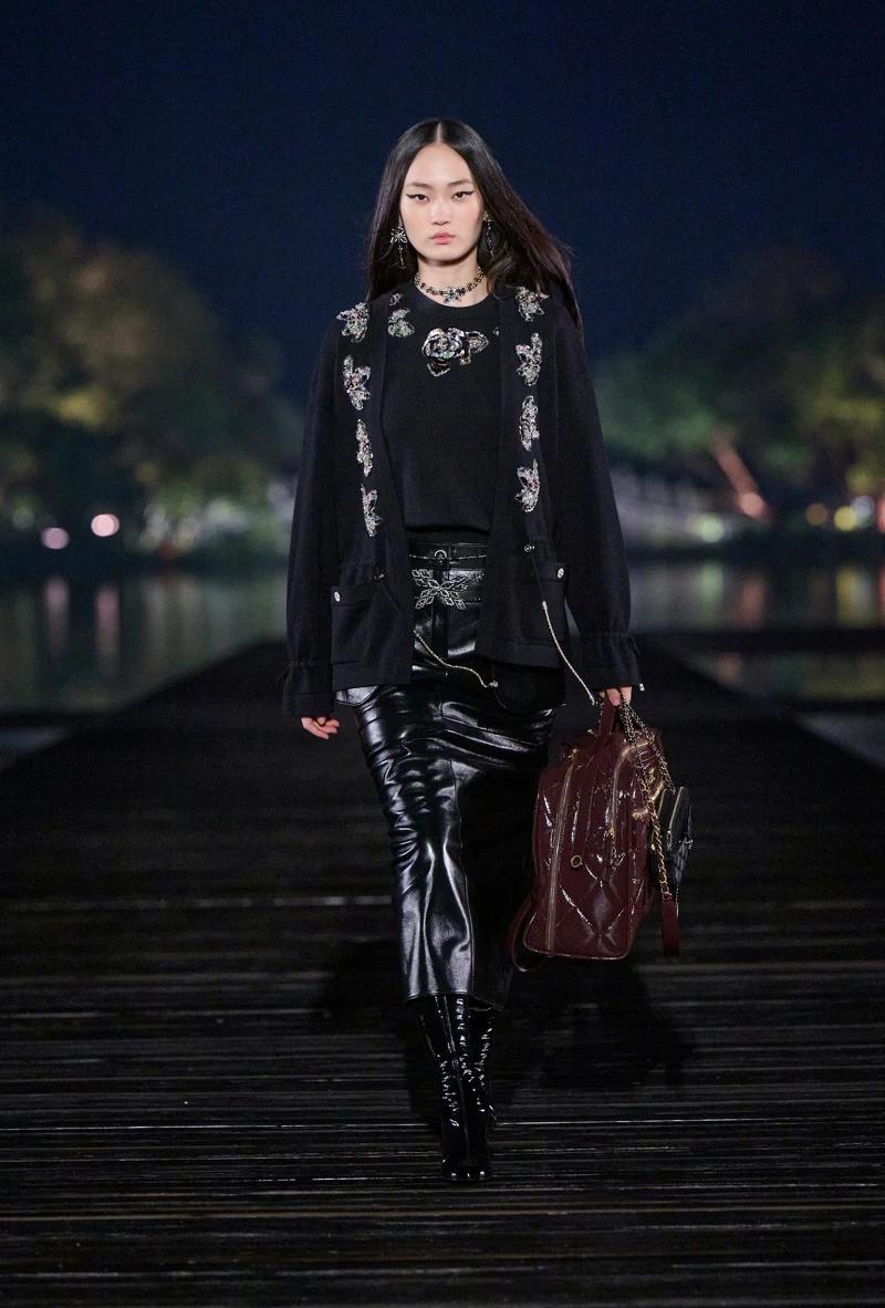 香奈兒2024/25 Métiers d’art全新系列。