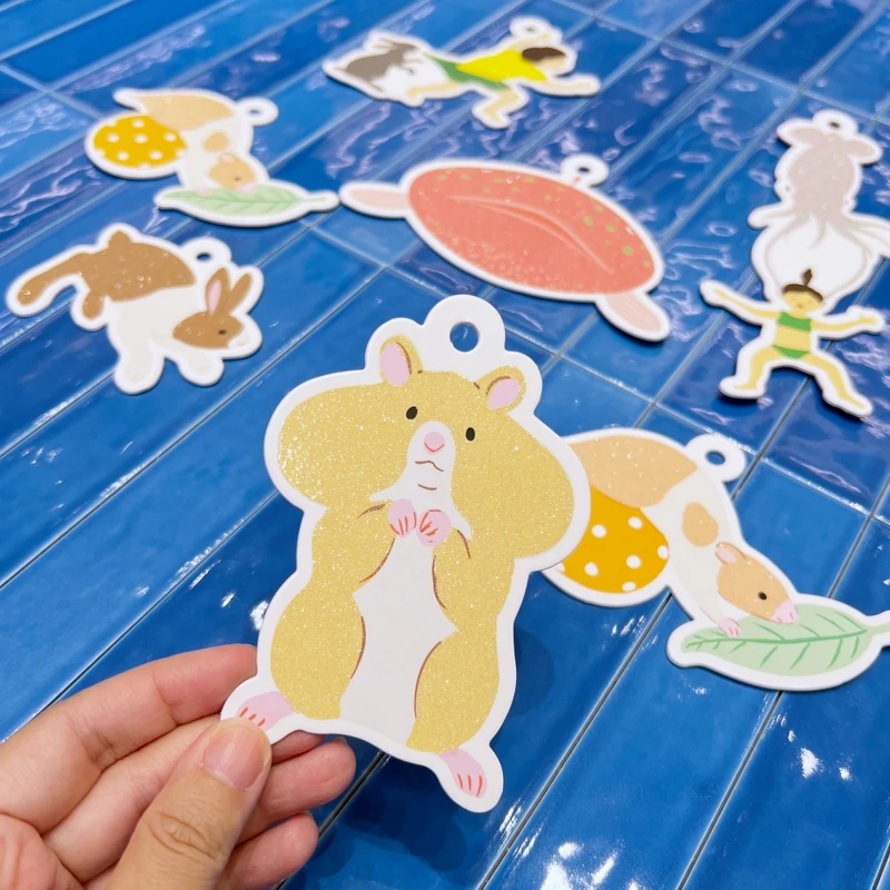 LOEWE 2024聖誕限量包裝貼紙。 LOEWE 2024聖誕限量包裝貼紙。