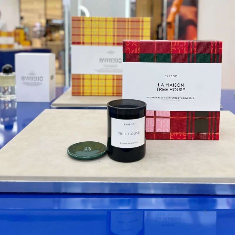 Byredo限量森中樹屋香氛蠟燭,NT2,900 Byredo限量森中樹屋香氛蠟燭,NT2,900