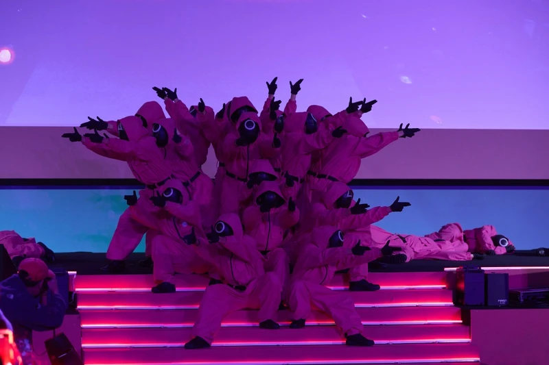 《魷魚遊戲2》第二季首映會韓國舞團1MILLION表演十分精彩