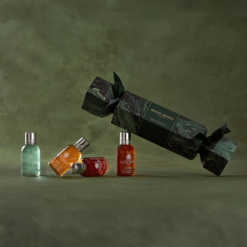 Molton Brown耶誕木質香調沐浴組合，NT900