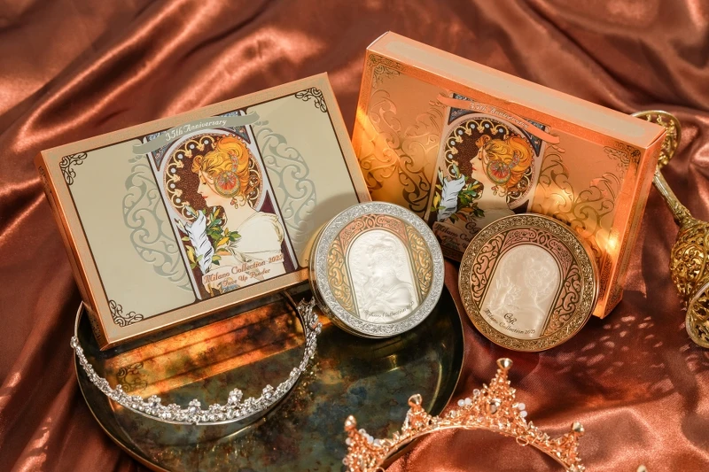 米蘭絶色蜜粉餅35週年聯名世界頂級藝術家慕夏MUCHA。 米蘭絶色蜜粉餅35週年聯名世界頂級藝術家慕夏MUCHA。