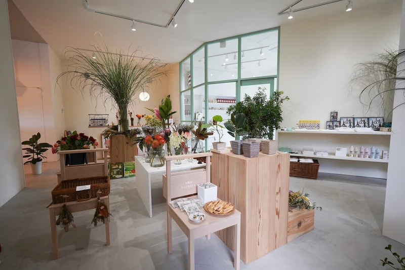 「Norfolk Gallery by Dear,Folks&Flowers」。 「Norfolk Gallery by Dear,Folks&Flowers」。