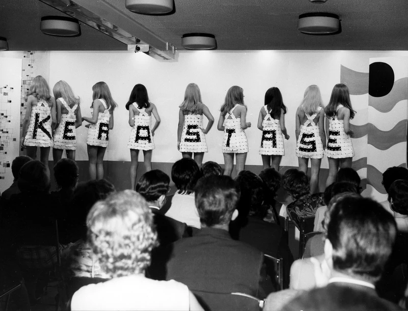 1964年KERASTASE巴黎卡詩成立品牌後的首場記者會。