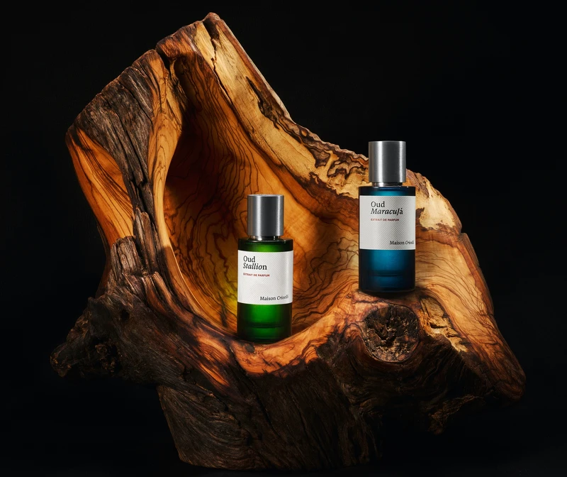 Maison Crivelli(左)馳逐烏木香精與(右)日焰烏木香精形象圖。 Maison Crivelli(左)馳逐烏木香精與(右)日焰烏木香精形象圖。