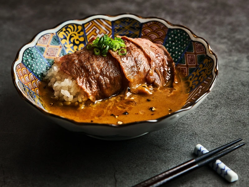 「特製咖哩飯」。 「特製咖哩飯」。