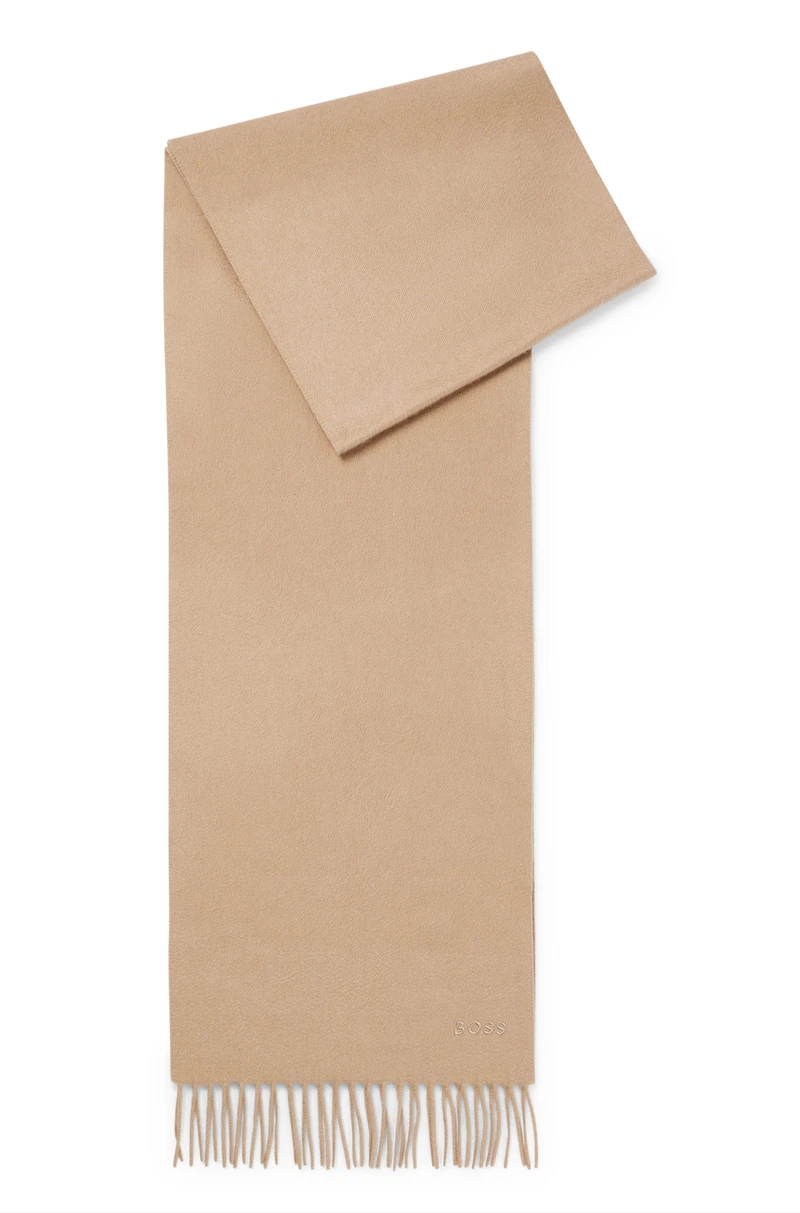 BOSS淺棕色羊毛圍巾_NT$3,500 BOSS淺棕色羊毛圍巾_NT$3,500
