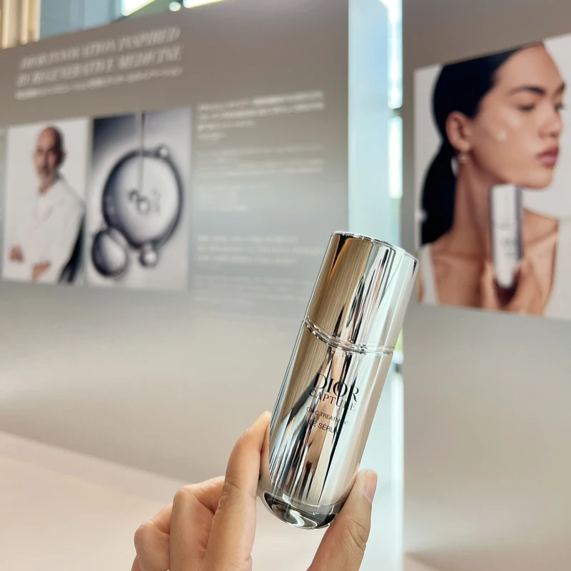 Dior迪奧逆時系列日本發表會現場。