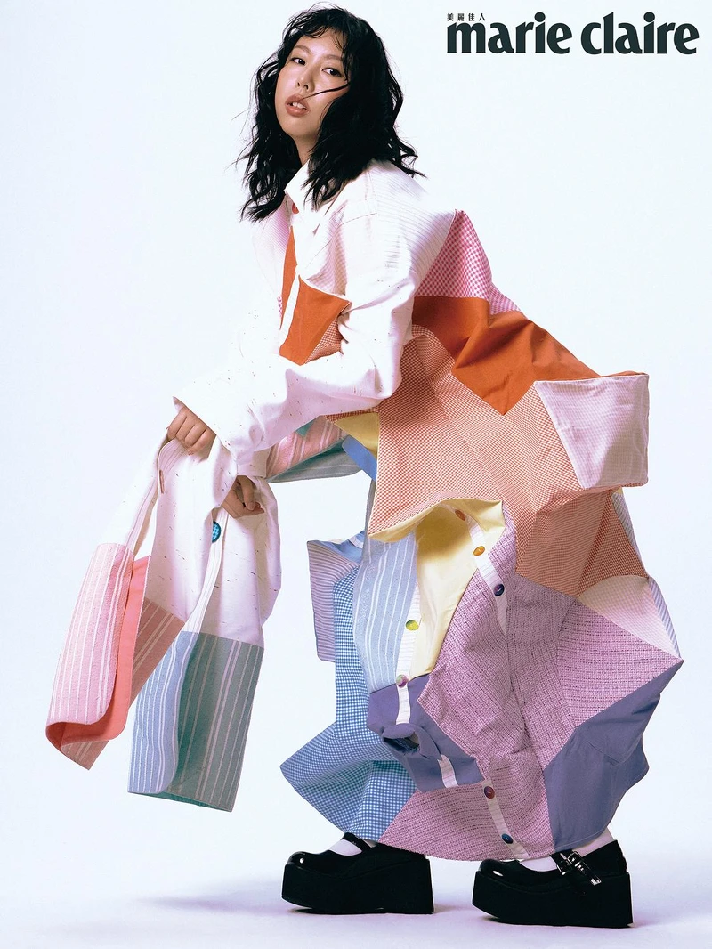 服裝設計師－廖容正@sally930624 &翁宇瑤@yuyao_33／2004年生／實踐服裝設計系在讀／《社會化洗衣機》