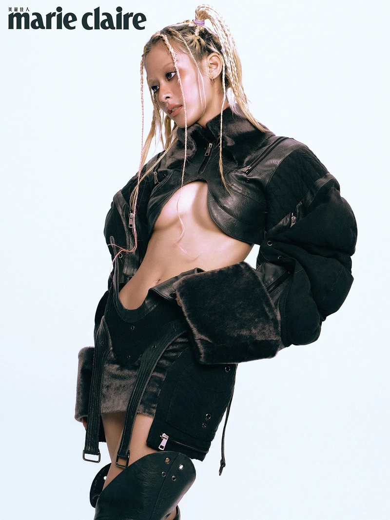 服裝設計師－Kiki Bobo @cian__bobo ／2003年生／實踐服裝設計系在讀／《混沌叛客》