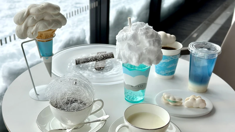 KUMO Cafe甜點加入雲朵、冰雪元素，相當有少女心