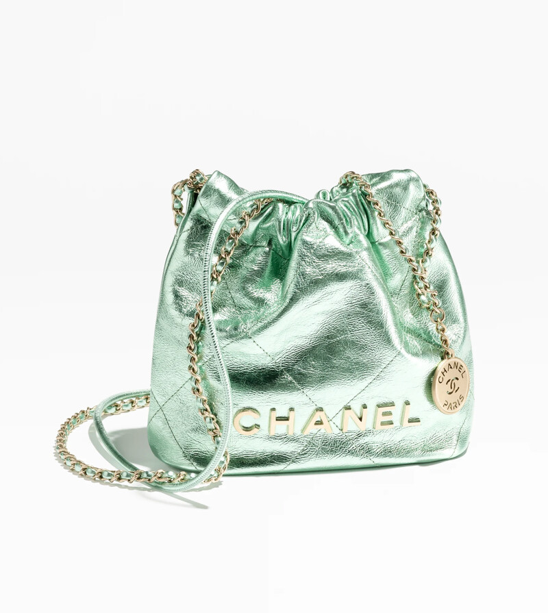 2024/25 Cruise度假系列的Chanel 22包款。 2024/25 Cruise度假系列的Chanel 22包款。