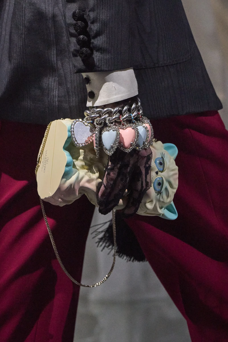 Valentino2025SS包款。