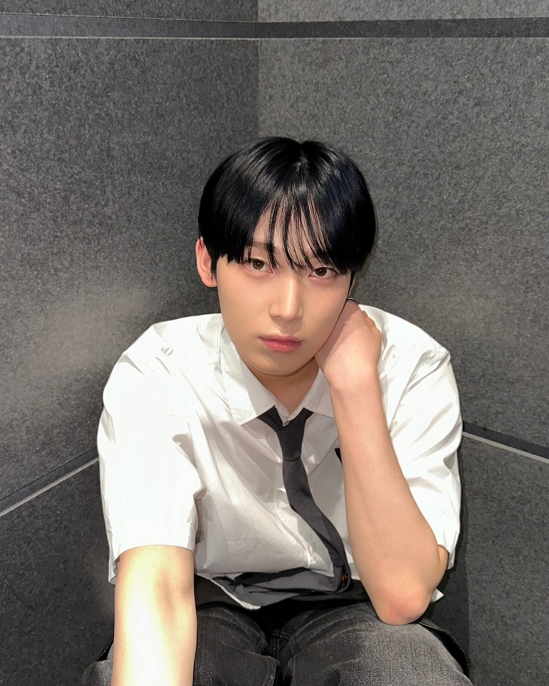 Photo / Instagram@enhypen Photo / Instagram@enhypen