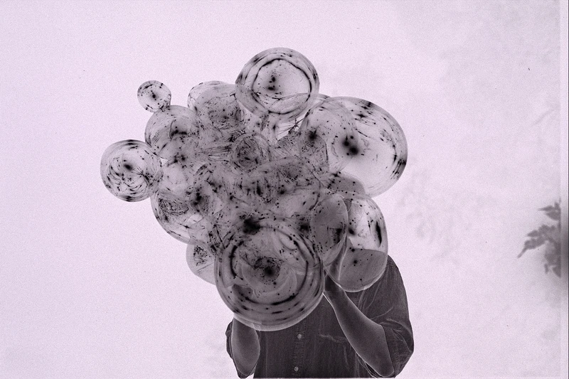 蘇育賢《病毒》,攝影:邱靖婷 蘇育賢《病毒》,攝影:邱靖婷