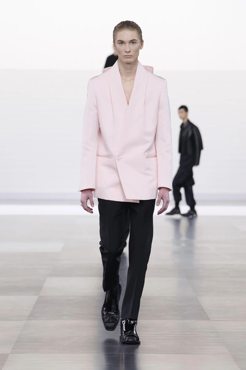 Dior 2025秋冬男裝系列。