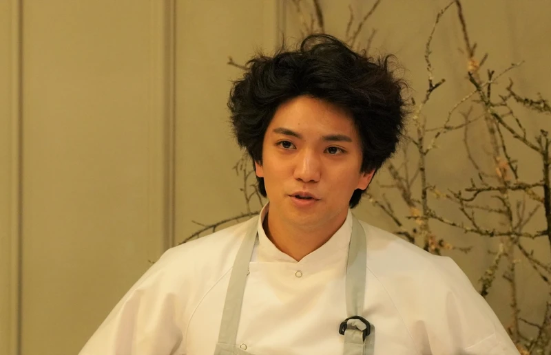 正門良規隸屬為「關西系」偶像團「Aぇ! group」一員。 正門良規隸屬為「關西系」偶像團「Aぇ! group」一員。