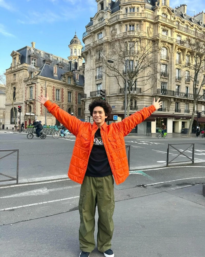 正門良規去年才正式出道。 正門良規去年才正式出道。