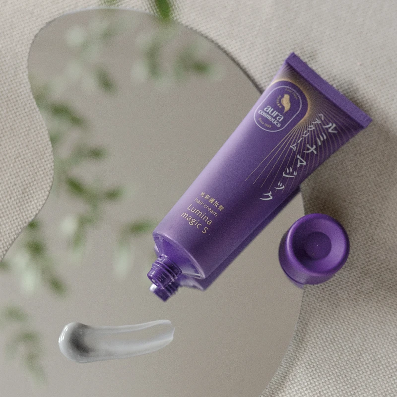 aura光彩護汝髮白髮補色護髮乳75g，NT1,680