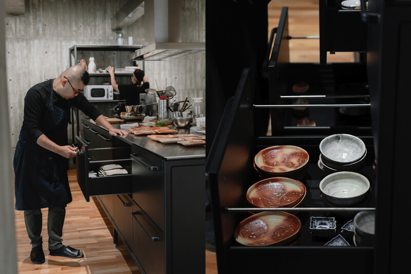 「Vipp 雙中島廚房」展現了強大的收納功能。 「Vipp 雙中島廚房」展現了強大的收納功能。