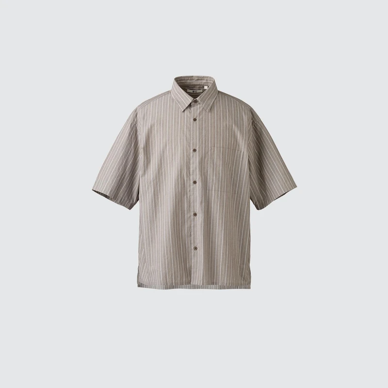 府綢寬版襯衫,NT$990。