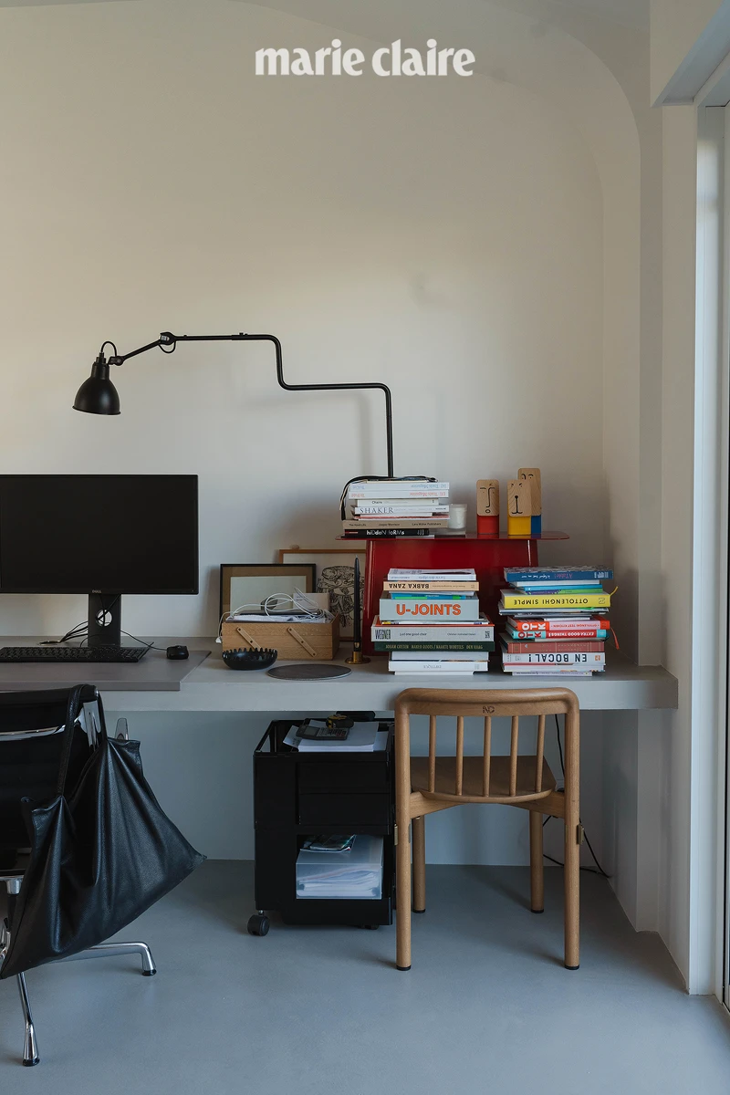 設計師 Ionna Vautrin 的工作區。