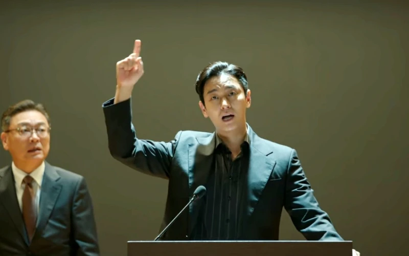 《外傷重症中心》霸氣宣言 嚇到院長 Photo/ Netflix 《外傷重症中心》霸氣宣言 嚇到院長 Photo/ Netflix