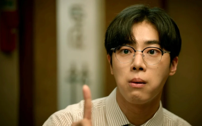 《外傷重症中心》從肛門變1號的楊載源 Photo/ Netflix 《外傷重症中心》從肛門變1號的楊載源 Photo/ Netflix