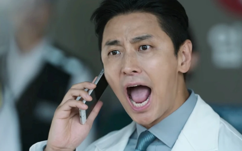 《外傷重症中心》朱智勳好會演罵人 Photo/ Netflix 《外傷重症中心》朱智勳好會演罵人 Photo/ Netflix