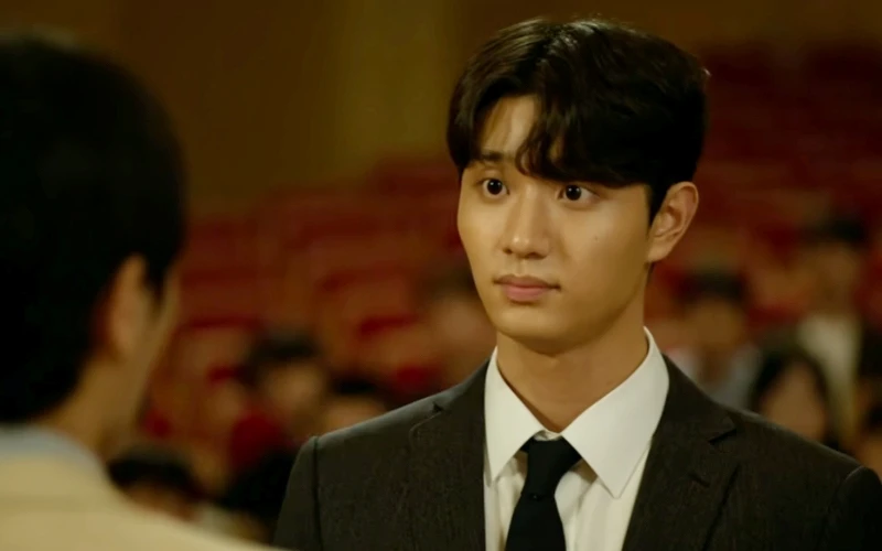 《外傷重症中心》金載原飾演徐棟柱 © Netflix 《外傷重症中心》金載原飾演徐棟柱 © Netflix