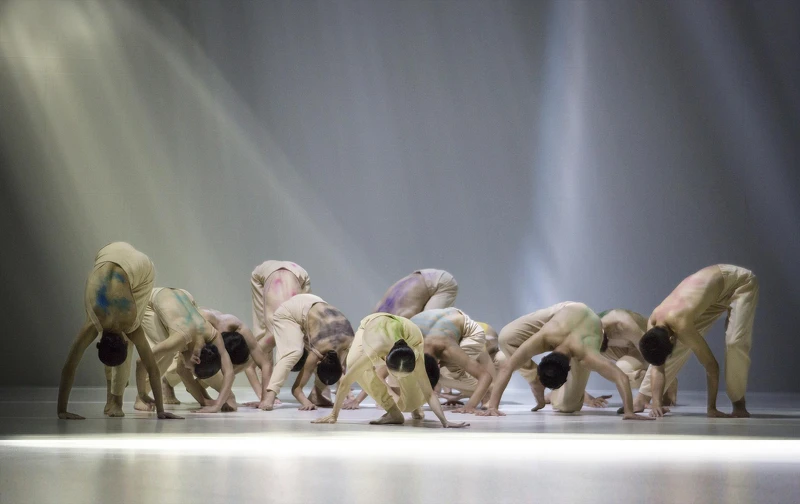 2025《定光》巡演劇照|雲門提供|攝影李佳曄 2025《定光》巡演劇照|雲門提供|攝影李佳曄