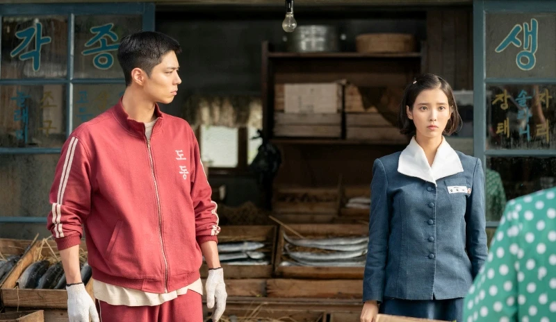 《苦盡柑來遇見你》朴寶劍 IU李知恩 Photo/Netflix 《苦盡柑來遇見你》朴寶劍 IU李知恩 Photo/Netflix