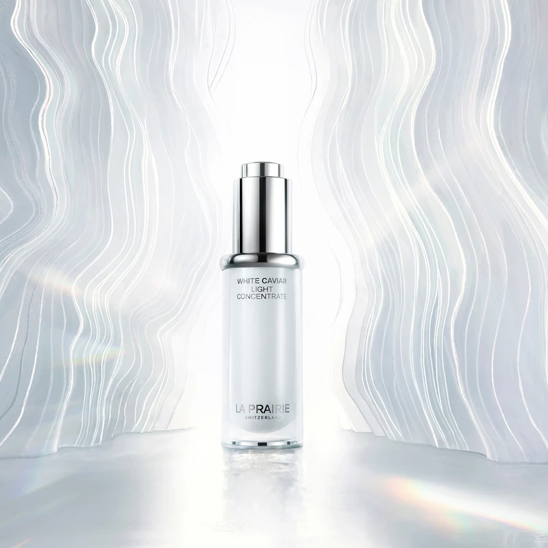 LA PRAIRIE萊珀妮鑽白魚子時空亮顏精萃情境圖。